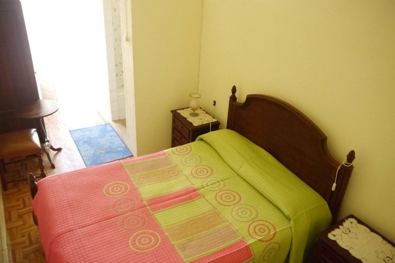 Residencial Luz Tomar Quarto foto