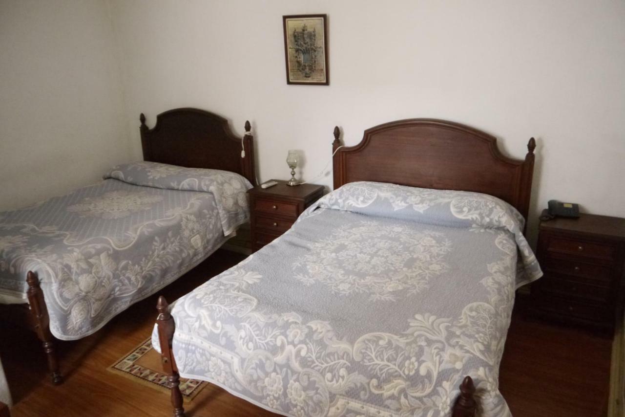Residencial Luz Tomar Quarto foto